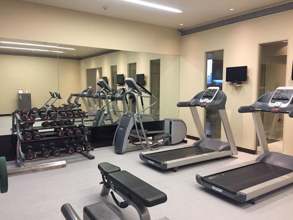 Surat Marriott Hotel מראה חיצוני תמונה
